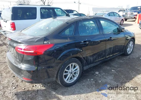 2017 Ford Focus Se z USA, uszkodzony, nr VIN 1FADP3F23HL315740